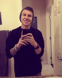 EZEKIEL CASTILLO